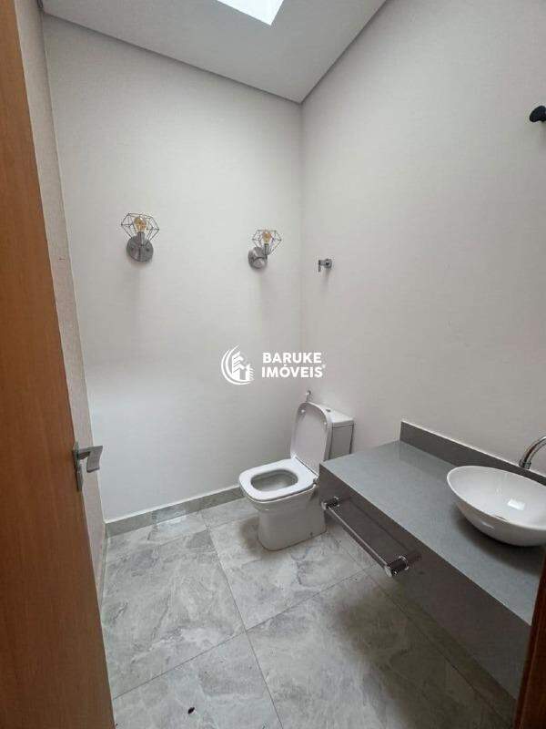 Casa de condomínio à venda no bairro JARDIM LAGUNAIndaiatuba: 