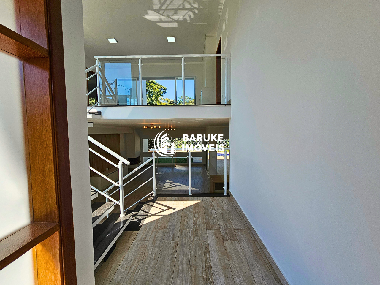 Casa de condomínio para aluguel no bairro JARDIM DOS LAGOSIndaiatuba: 