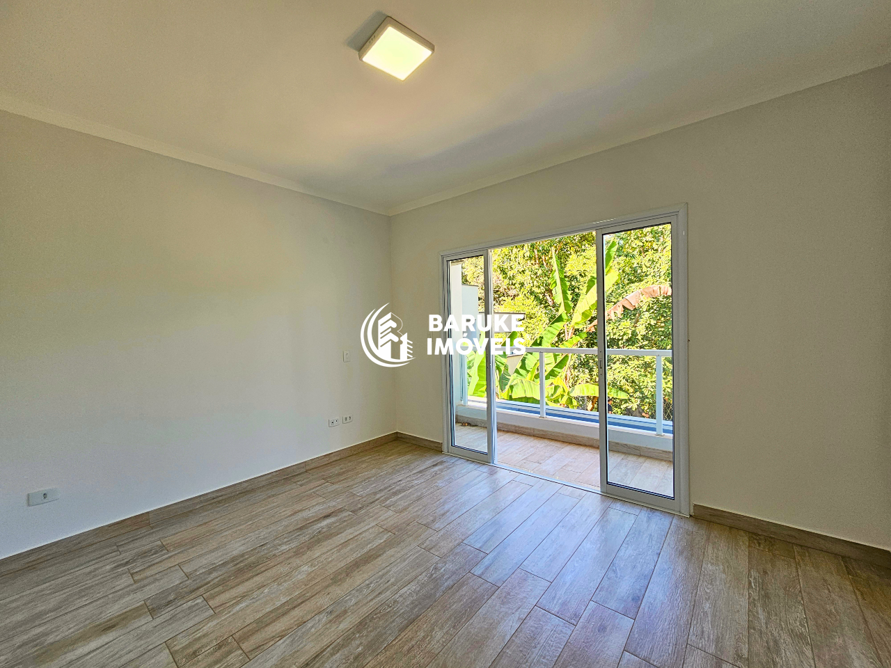 Casa de condomínio para aluguel no bairro JARDIM DOS LAGOSIndaiatuba: 