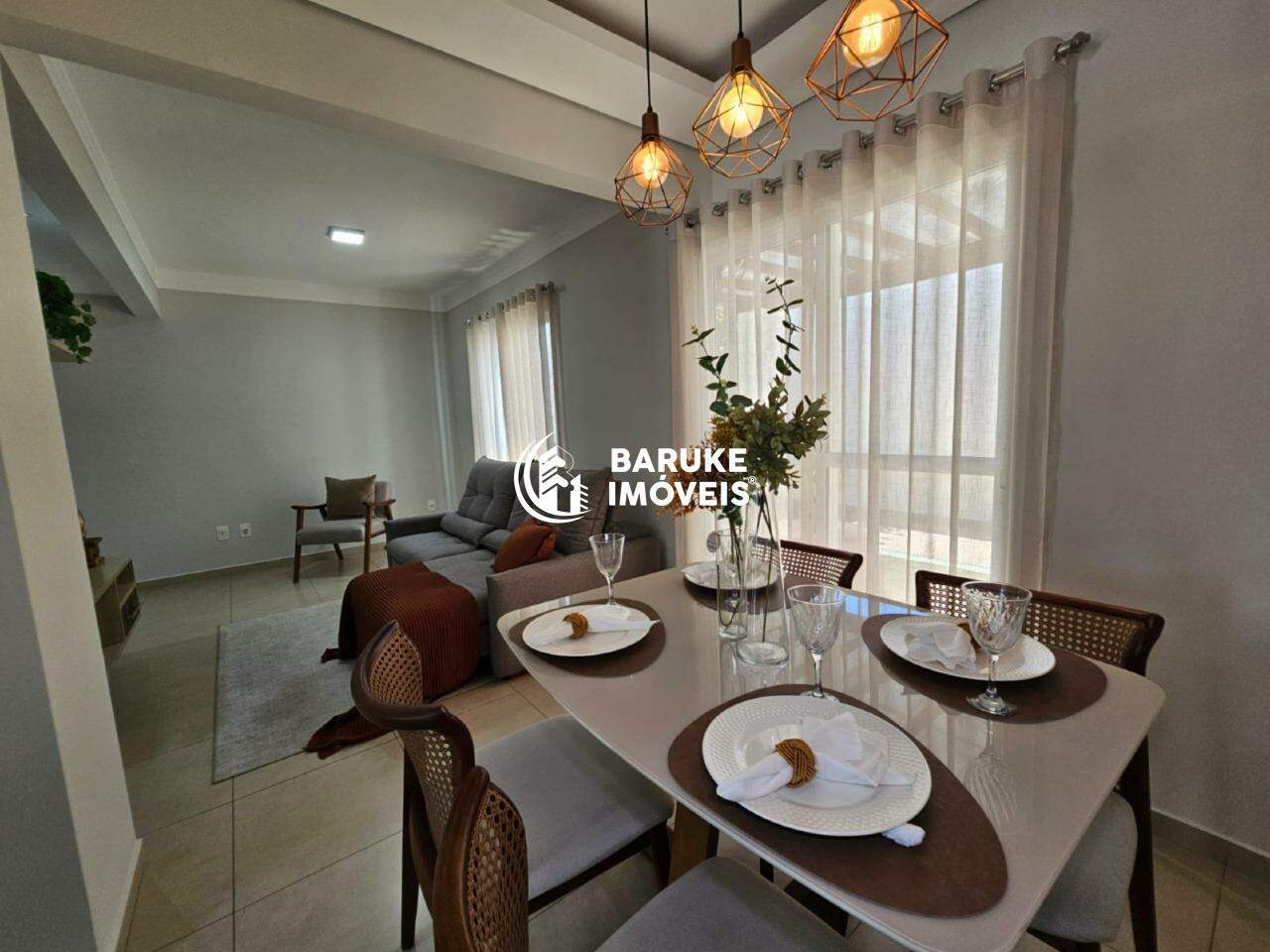 Casa de condomínio à venda no bairro RESIDENCIAL PARQUE DOS GUARANTÃSIndaiatuba: 