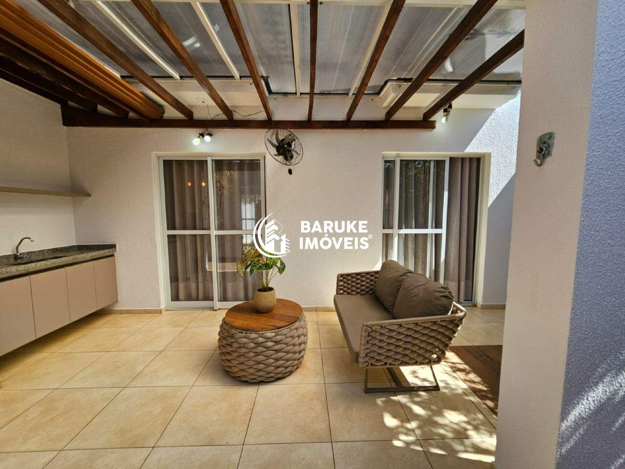 Casa de condomínio à venda no bairro RESIDENCIAL PARQUE DOS GUARANTÃSIndaiatuba: 