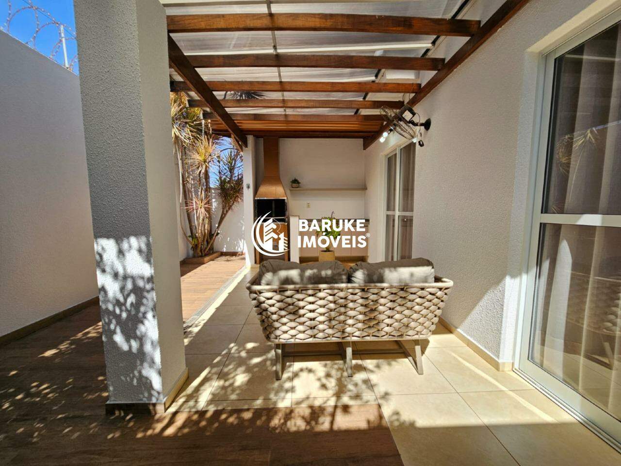 Casa de condomínio à venda no bairro RESIDENCIAL PARQUE DOS GUARANTÃSIndaiatuba: 