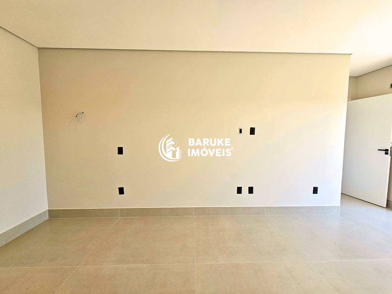 Casa de condomínio à venda no bairro Jardim CasablancaIndaiatuba: 