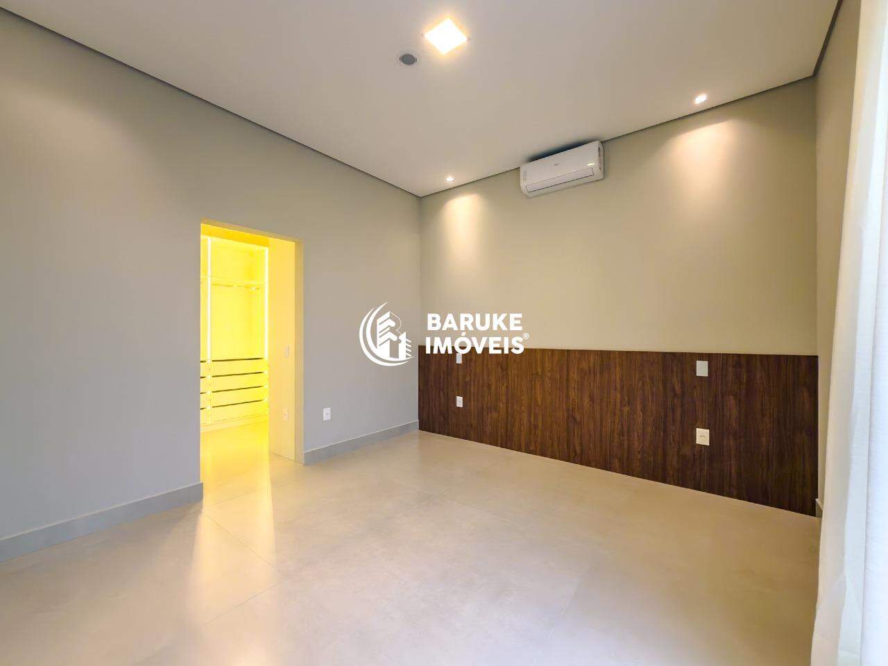 Casa de condomínio à venda no bairro JARDIM RESIDENCIAL DONA MARIA CANDIDAIndaiatuba: 
