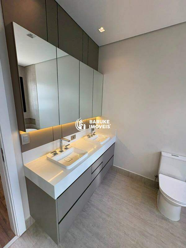 Casa de condomínio à venda no bairro JARDIM RESIDENCIAL SANTA CLARAIndaiatuba: 