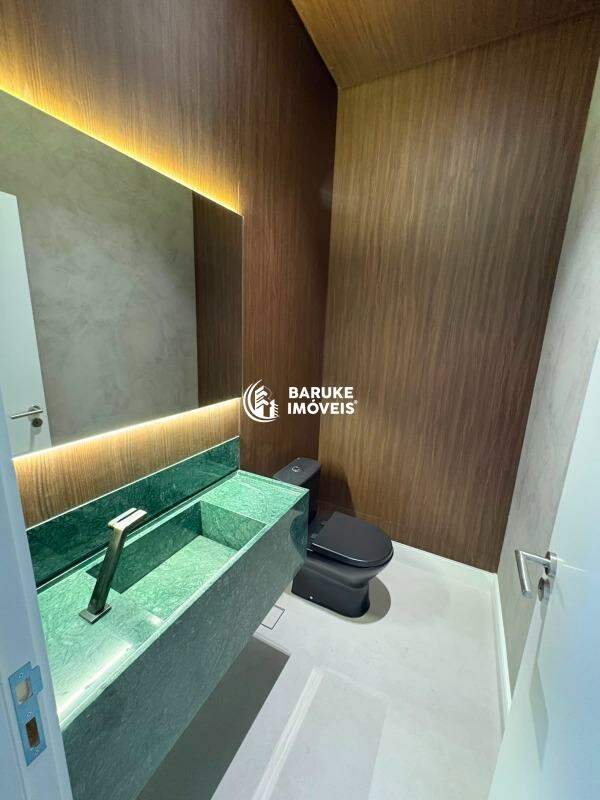 Casa de condomínio à venda no bairro JARDIM RESIDENCIAL SANTA CLARAIndaiatuba: 