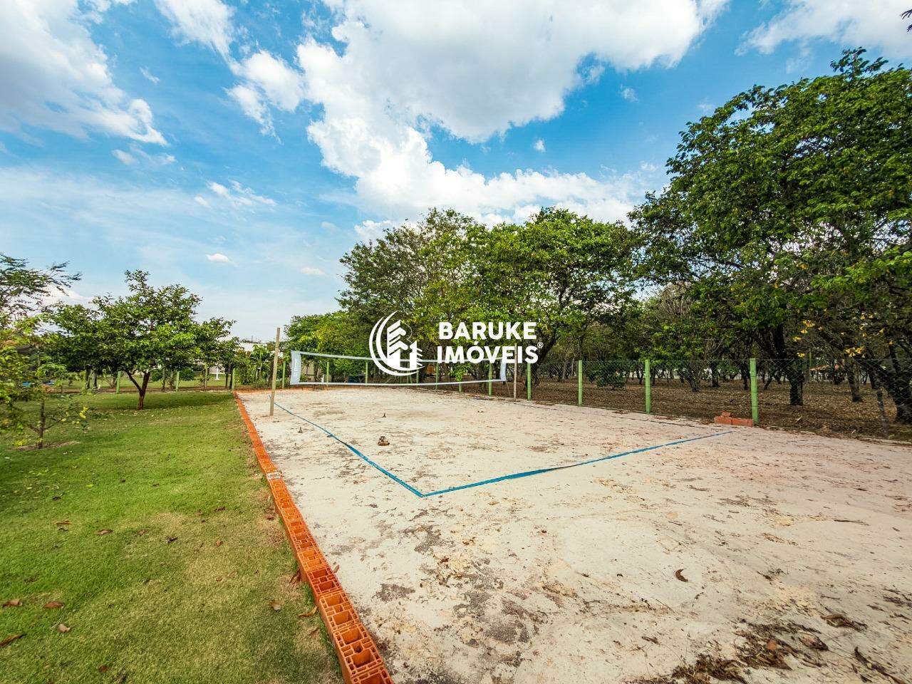 Casa de condomínio à venda no bairro Residencial Primavera IISALTO: 