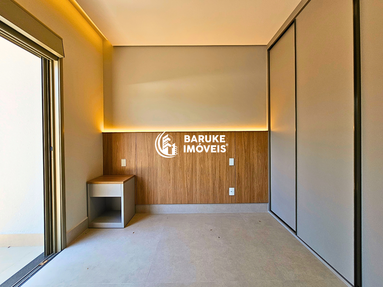 Casa de condomínio à venda no bairro RESIDENCIAL LONDON PARKIndaiatuba: 