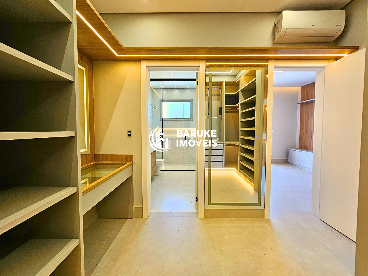 Casa de condomínio à venda no bairro RESIDENCIAL LONDON PARKIndaiatuba: 