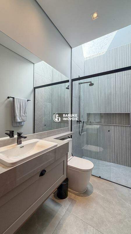 Casa de condomínio à venda no bairro JARDIM VILA PARADISOIndaiatuba: 