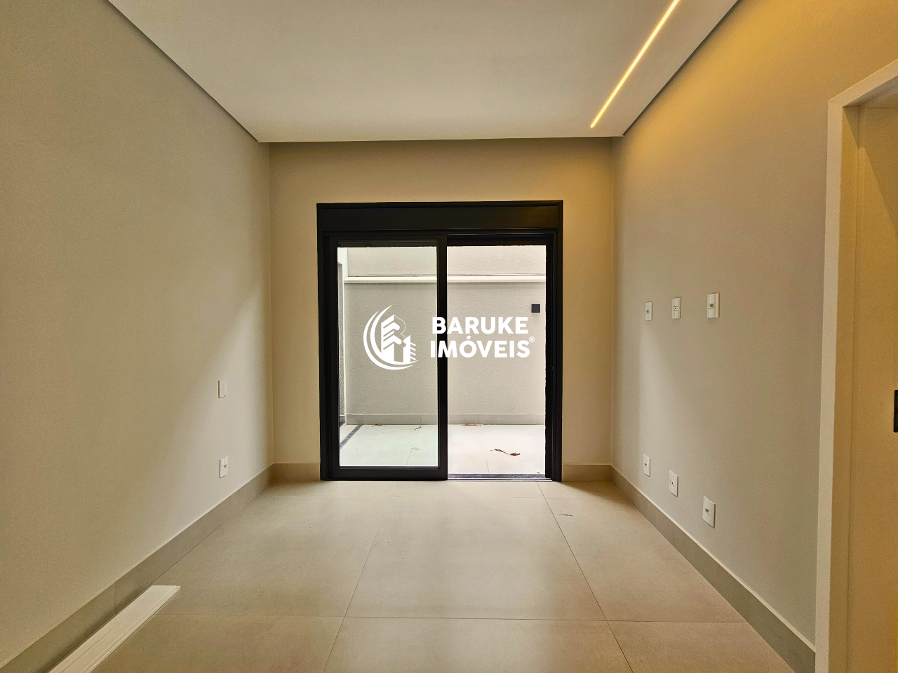 Casa de condomínio à venda no bairro Jardim Villa SapezalIndaiatuba: