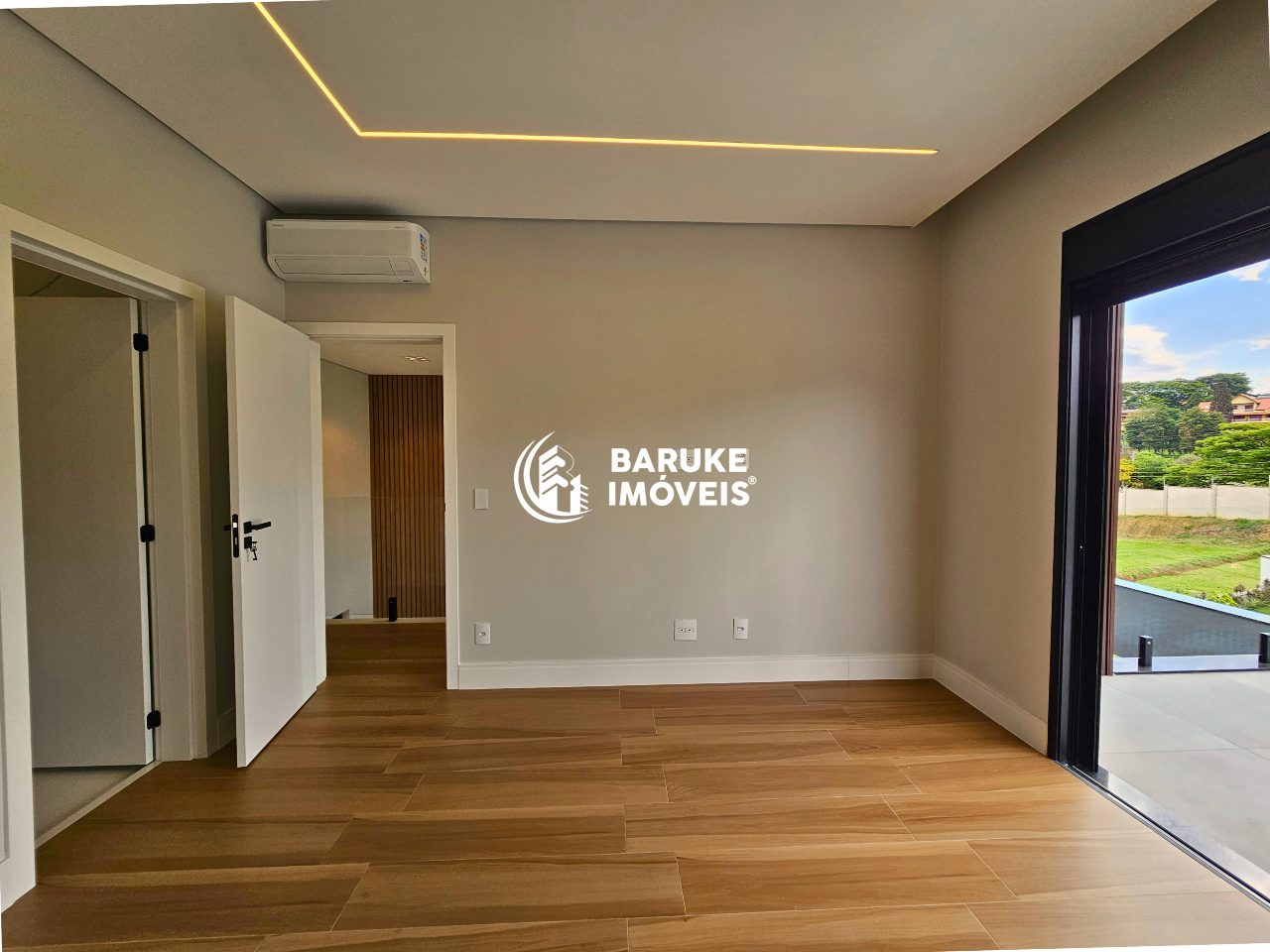 Casa de condomínio à venda no bairro Jardim Villa SapezalIndaiatuba: