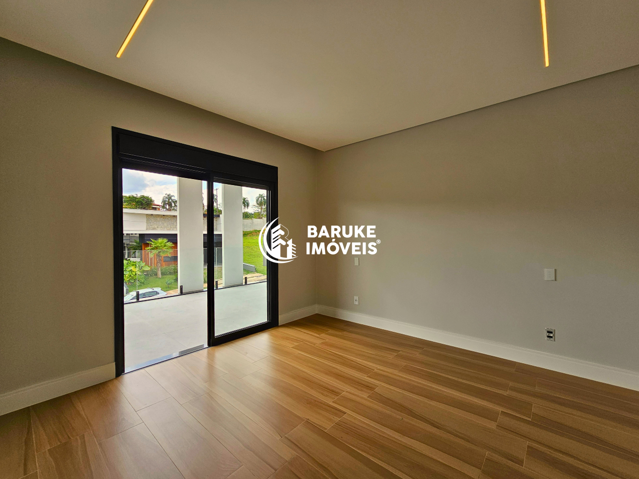 Casa de condomínio à venda no bairro Jardim Villa SapezalIndaiatuba: