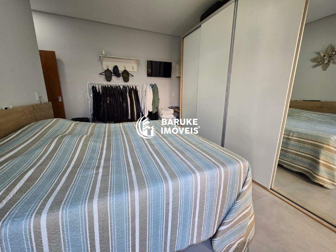 Casa de condomínio para aluguel no bairro JARDIM RESIDENCIAL VIENAIndaiatuba: 