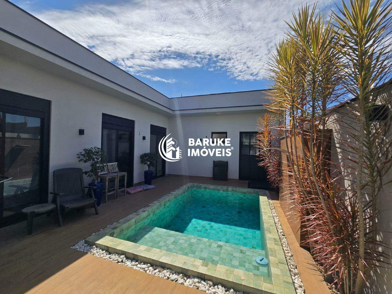 Casa de condomínio para aluguel no bairro JARDIM RESIDENCIAL VIENAIndaiatuba: 