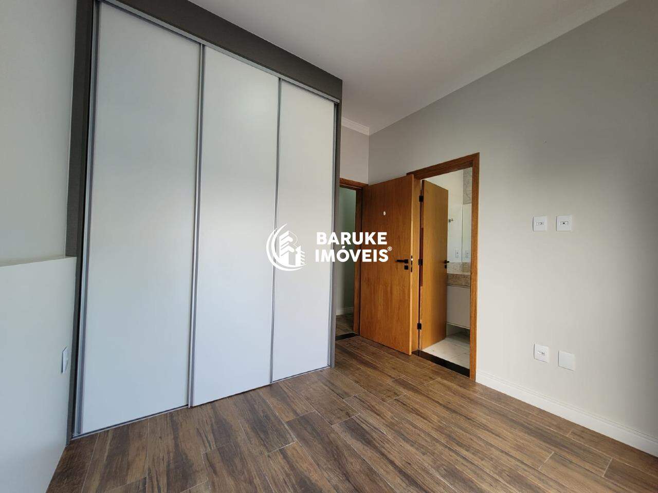Casa de condomínio para aluguel no bairro JARDIM PIEMONTEIndaiatuba: 