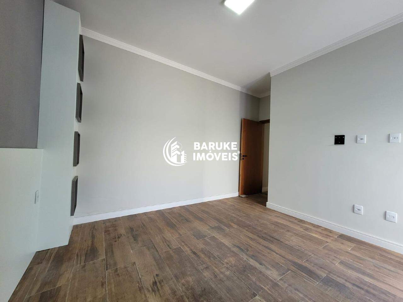 Casa de condomínio para aluguel no bairro JARDIM PIEMONTEIndaiatuba: 