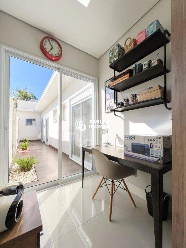 Casa de condomínio à venda no bairro RESIDENCIAL DUAS MARIASIndaiatuba: 