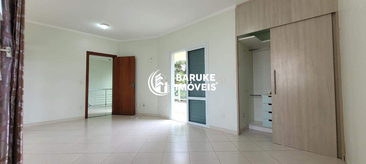 Casa de condomínio para aluguel no bairro JARDIM PORTAL DOS IPÊSIndaiatuba: 