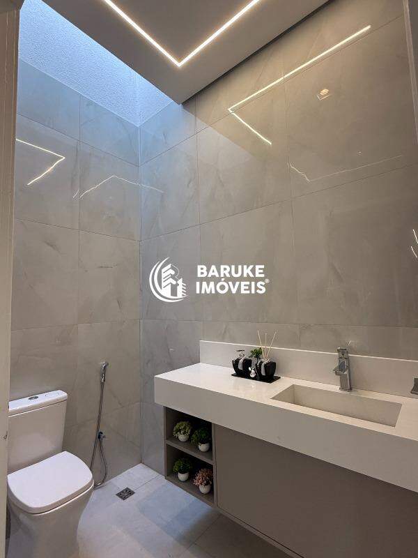 Casa de condomínio à venda no bairro JARDIM MAISON DU PARCIndaiatuba: 
