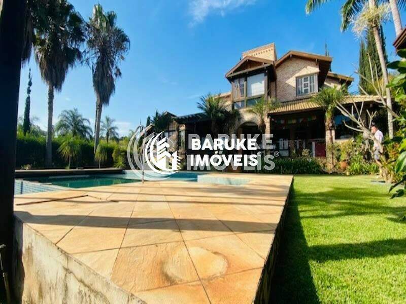 Casa de condomínio à venda no bairro JARDIM VILA PARADISOIndaiatuba: Fachada posterior