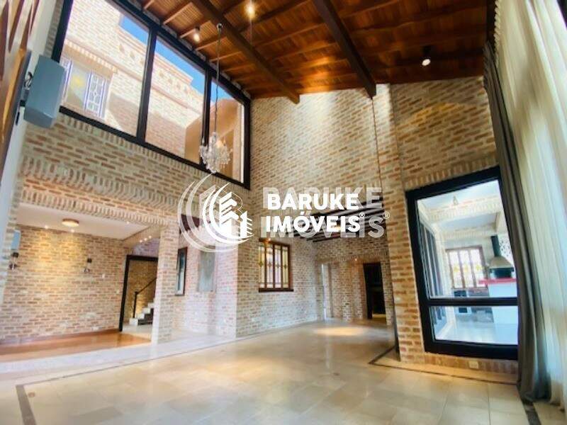 Casa de condomínio à venda no bairro JARDIM VILA PARADISOIndaiatuba: Living pé direito alto
