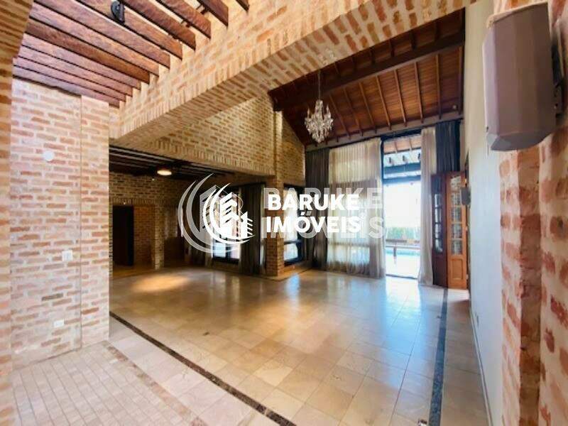 Casa de condomínio à venda no bairro JARDIM VILA PARADISOIndaiatuba: Living 