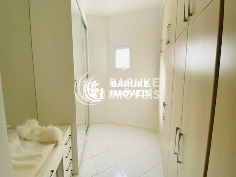 Casa de condomínio à venda no bairro ALTOS DA BELA VISTAIndaiatuba: CLOSET SUITE MASTER