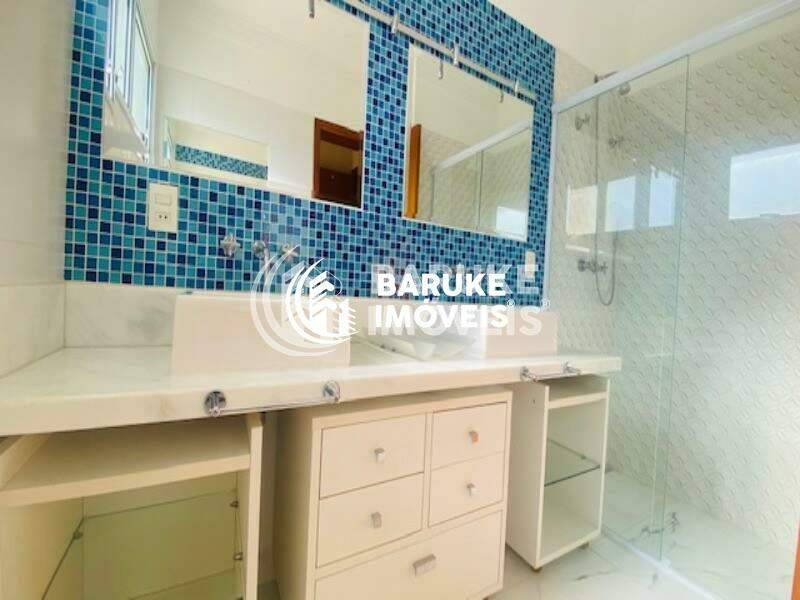 Casa de condomínio à venda no bairro JARDIM PORTAL DOS IPÊSIndaiatuba: BANH SUITE 01