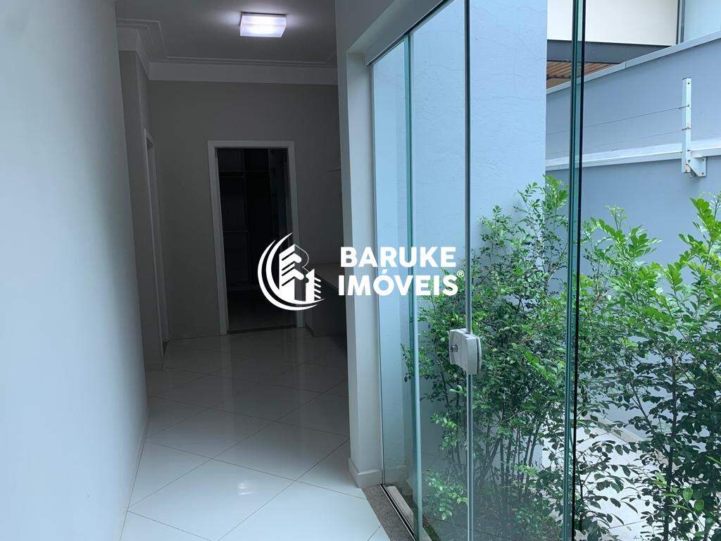 Casa de condomínio à venda no bairro JARDIM DOS LAGOSIndaiatuba: 