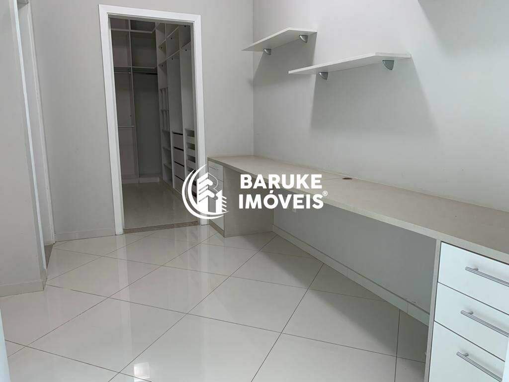 Casa de condomínio à venda no bairro JARDIM DOS LAGOSIndaiatuba: 