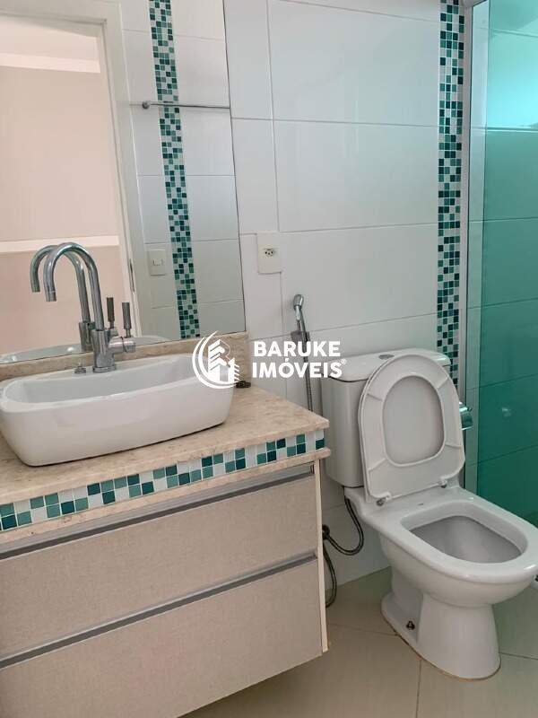 Casa de condomínio à venda no bairro JARDIM DOS LAGOSIndaiatuba: 