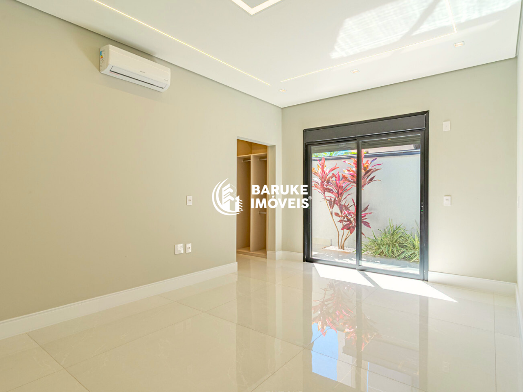 Casa de condomínio à venda no bairro JARDIM MAISON DU PARCIndaiatuba: 