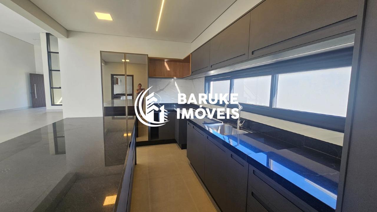 Casa de condomínio à venda no bairro Jardins do GolfeIndaiatuba: 