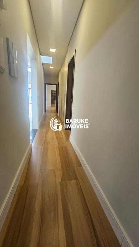 Casa de condomínio à venda no bairro Jardins do GolfeIndaiatuba: 