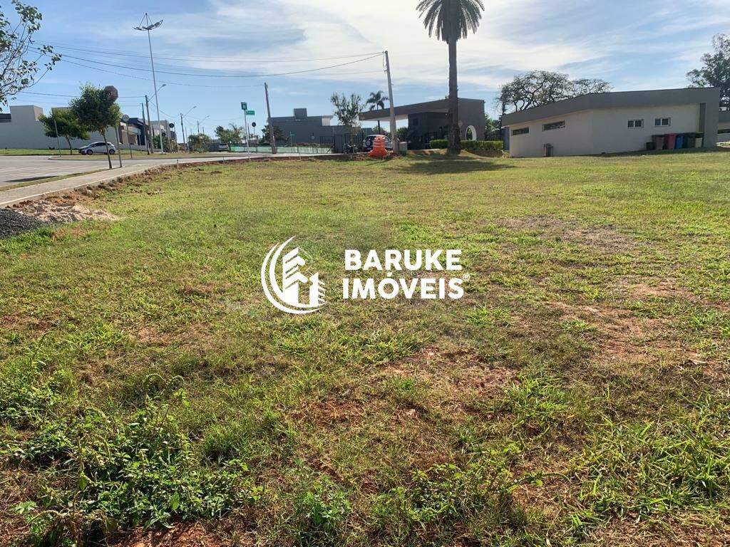 Terreno à venda no bairro JARDINS DI ROMAIndaiatuba: 