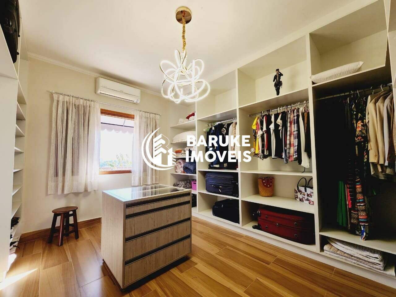 Casa à venda no bairro Jardim EsplanadaIndaiatuba: 