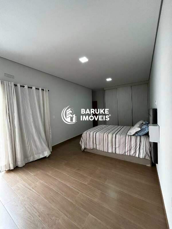 Casa de condomínio à venda no bairro JARDIM MANTOVAIndaiatuba: 