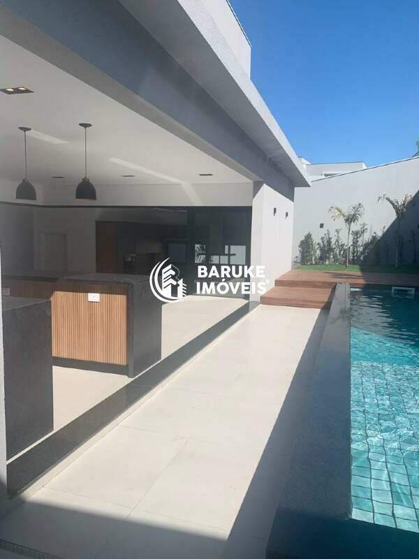 Casa de condomínio à venda no bairro Parque Villa dos PinheirosIndaiatuba: 