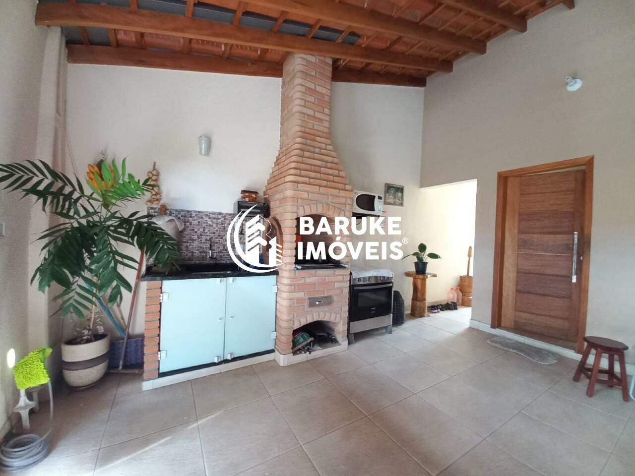 Casa à venda no bairro JARDIM RESIDENCIAL VENEZAIndaiatuba: Garagem 