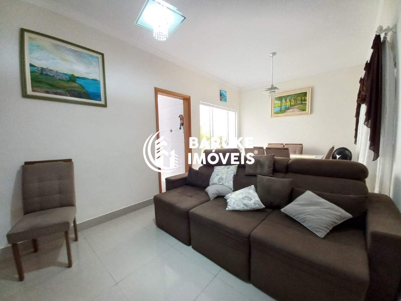 Casa à venda no bairro JARDIM RESIDENCIAL VENEZAIndaiatuba: Sala de estar 