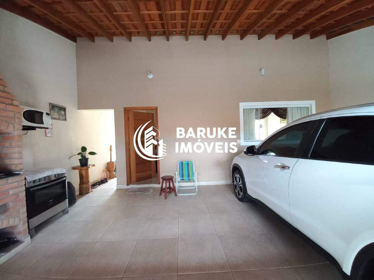 Casa à venda no bairro JARDIM RESIDENCIAL VENEZAIndaiatuba: Garagem