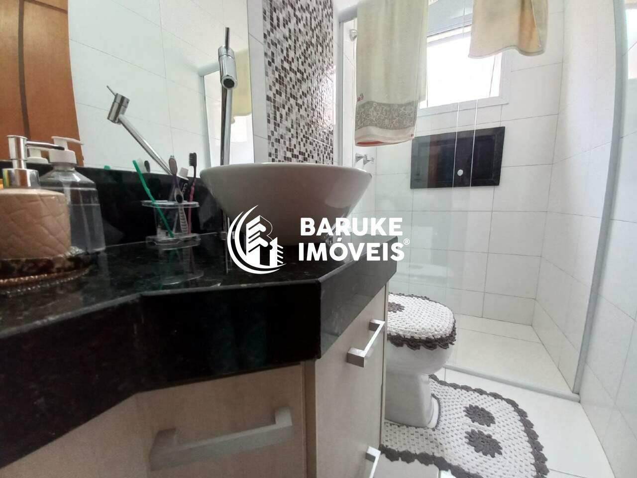 Casa à venda no bairro JARDIM RESIDENCIAL VENEZAIndaiatuba: Banheiro social