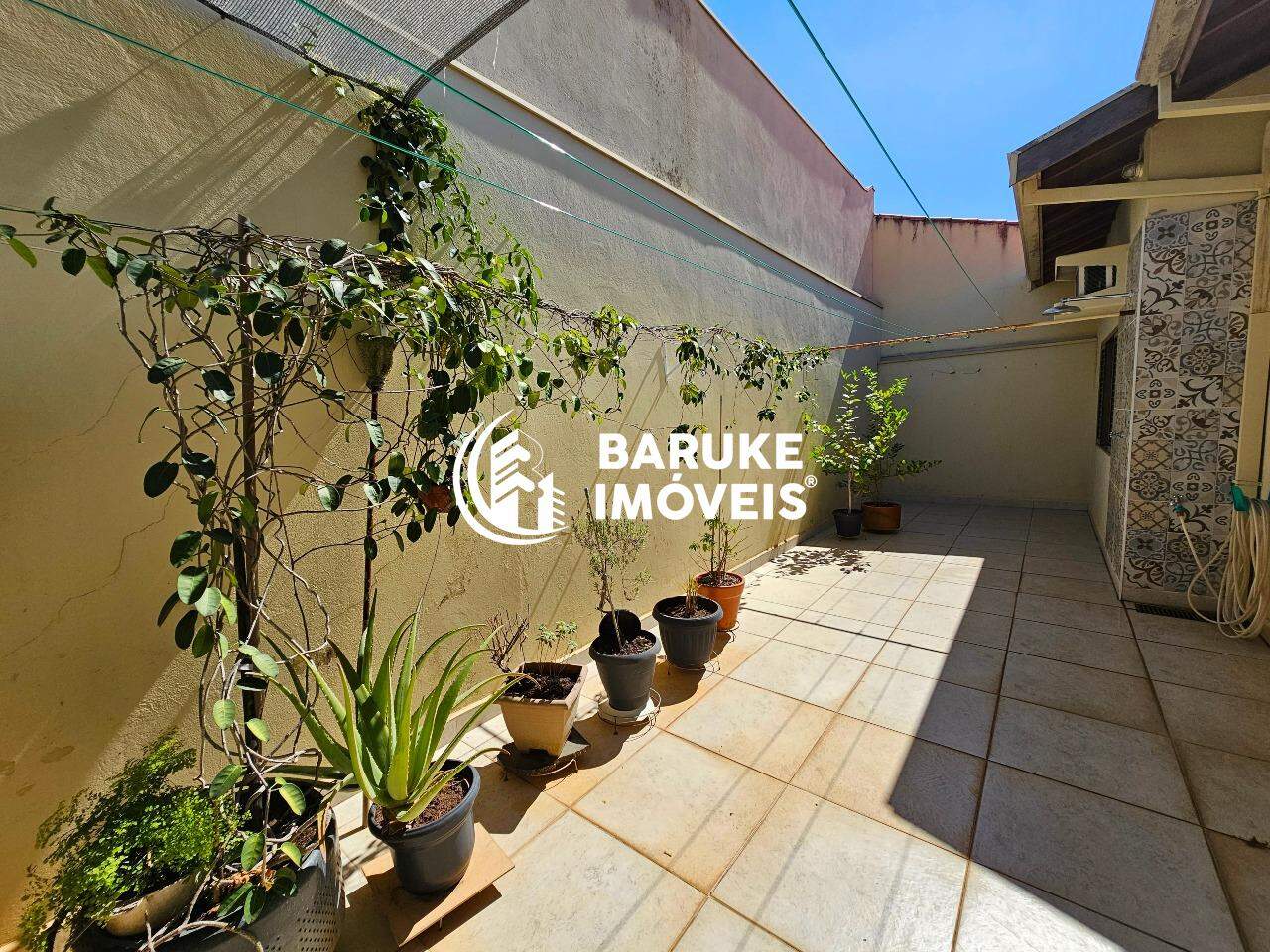 Casa à venda no bairro JARDIM REGENTEIndaiatuba: 