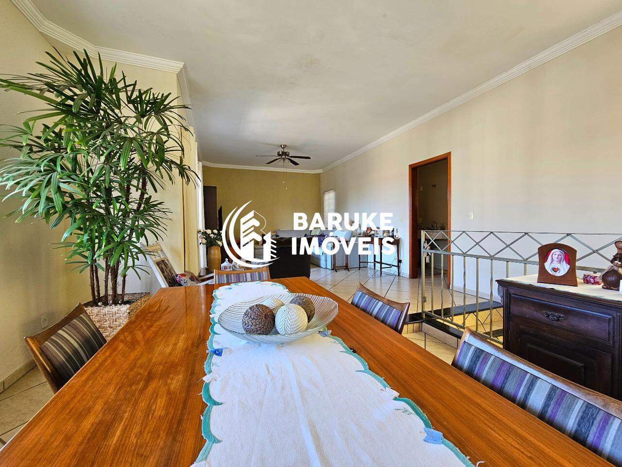 Casa à venda no bairro JARDIM REGENTEIndaiatuba: 