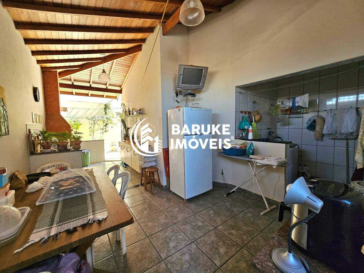 Casa à venda no bairro JARDIM REGENTEIndaiatuba: 