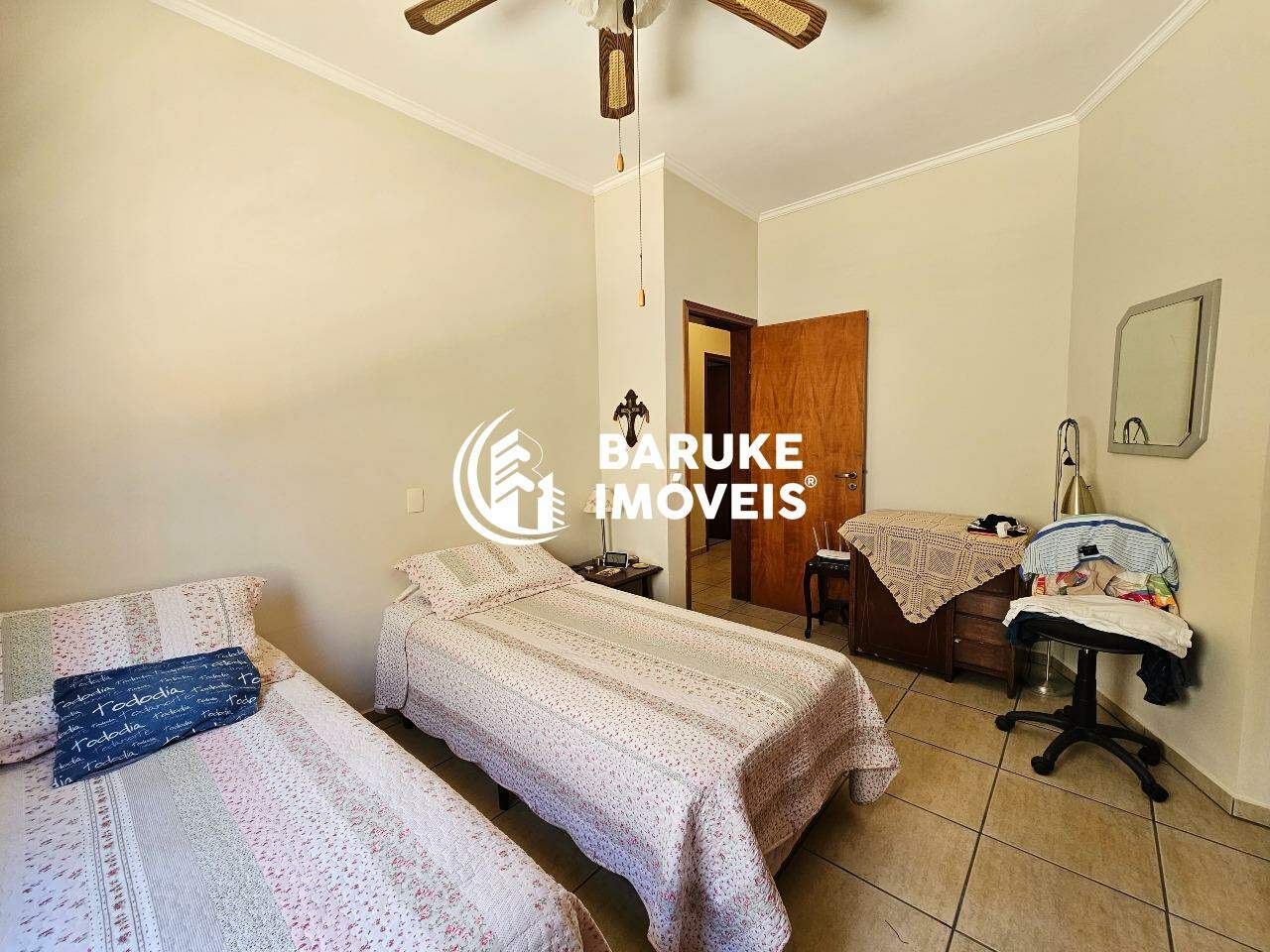 Casa à venda no bairro JARDIM REGENTEIndaiatuba: 