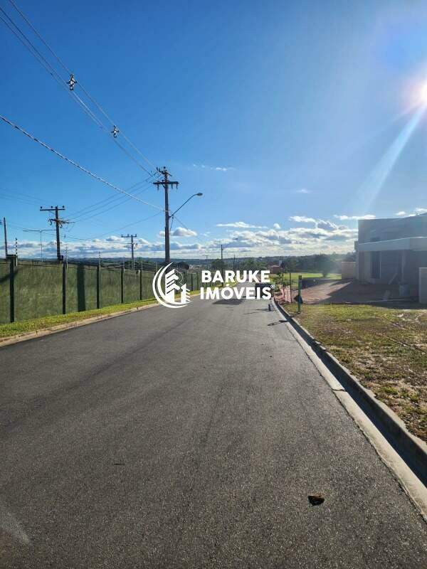 Terreno à venda no bairro Jardins do GolfeIndaiatuba: 