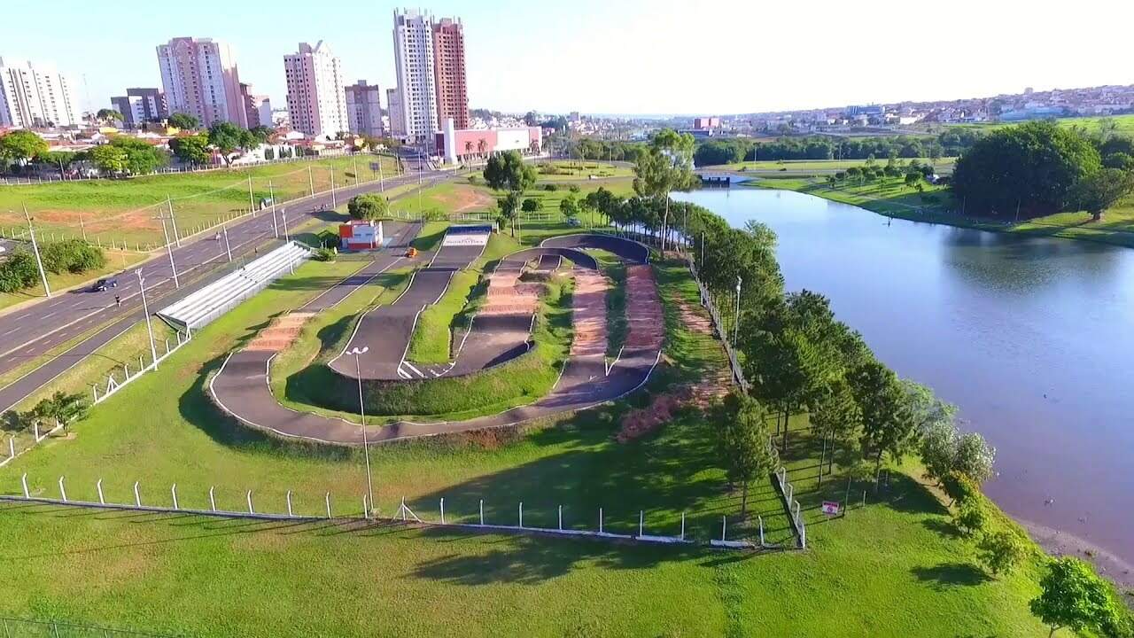 Terreno à venda no bairro RECANTO CAMPESTRE VIRACOPOS GLEBA 1Indaiatuba: 