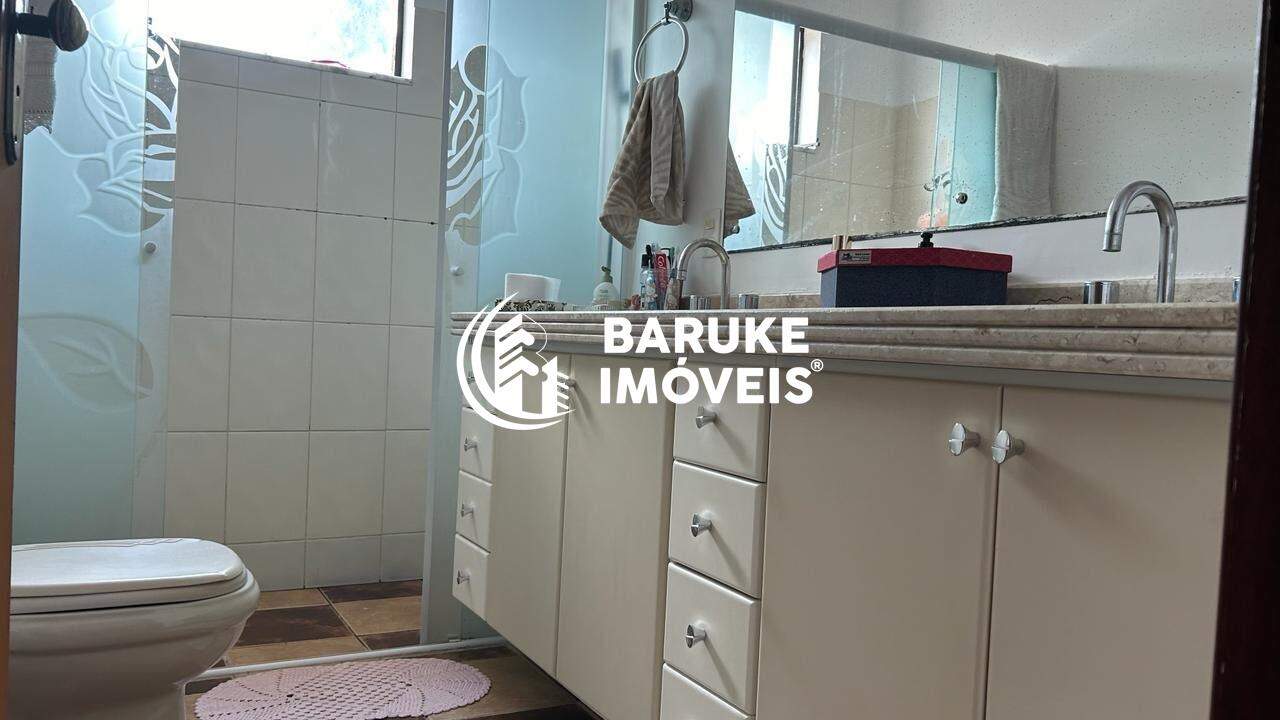 Casa à venda no bairro VILA AVAÍIndaiatuba: 